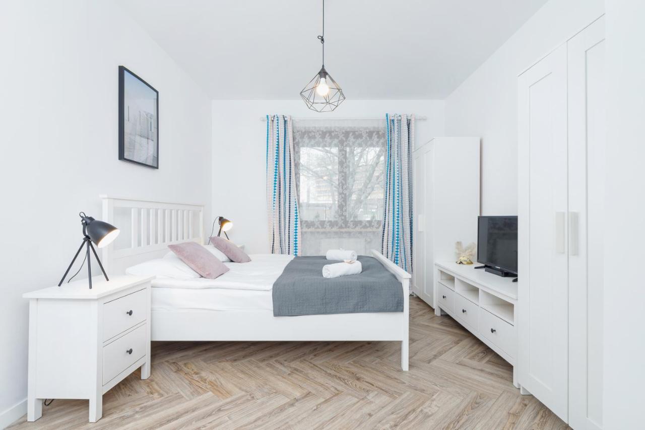 Premium Apartment Ludwinowska Krakow By Noclegi Renters Exterior photo
